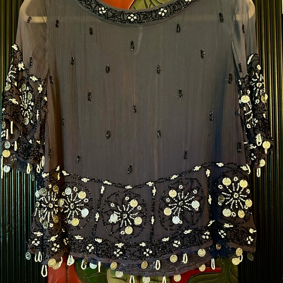 Free People elegant embroidered top - Picture 9 of 15